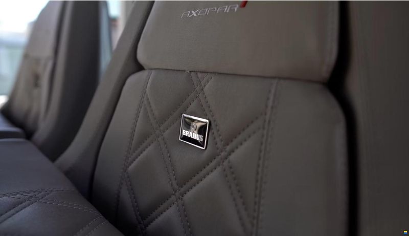 Axopar 37 Cross Cabin