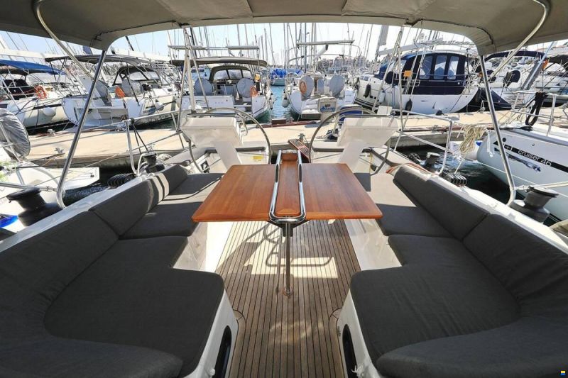 Hanse 455
