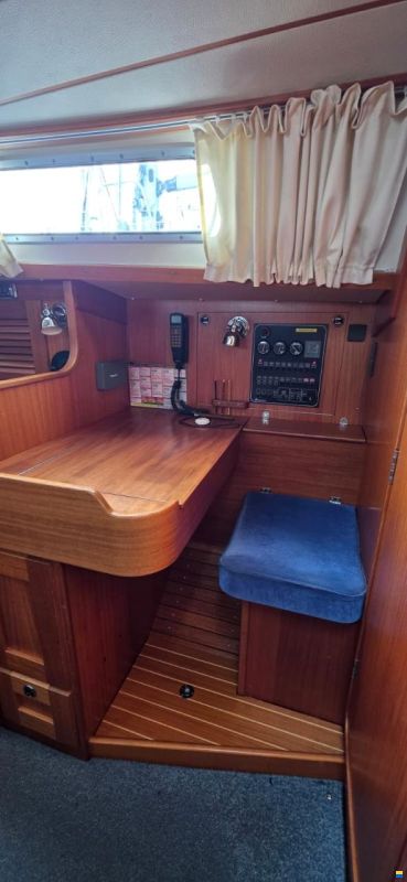 Hallberg-Rassy 34
