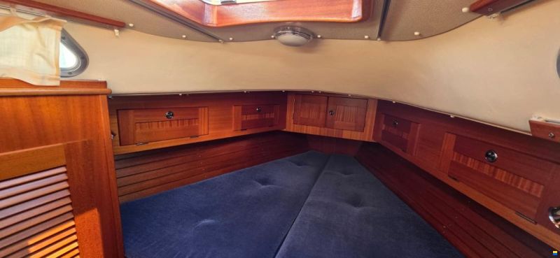 Hallberg-Rassy 34