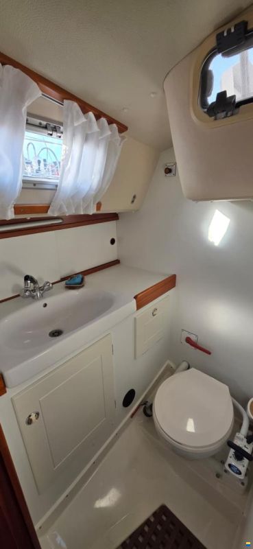 Hallberg-Rassy 34