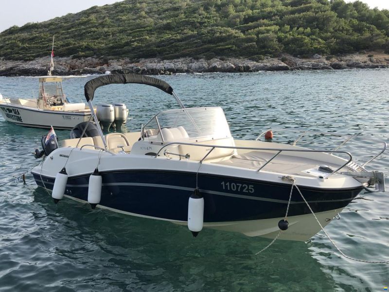 Quicksilver Activ 675