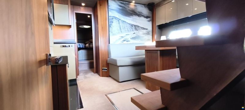 Sunseeker Portofino 48
