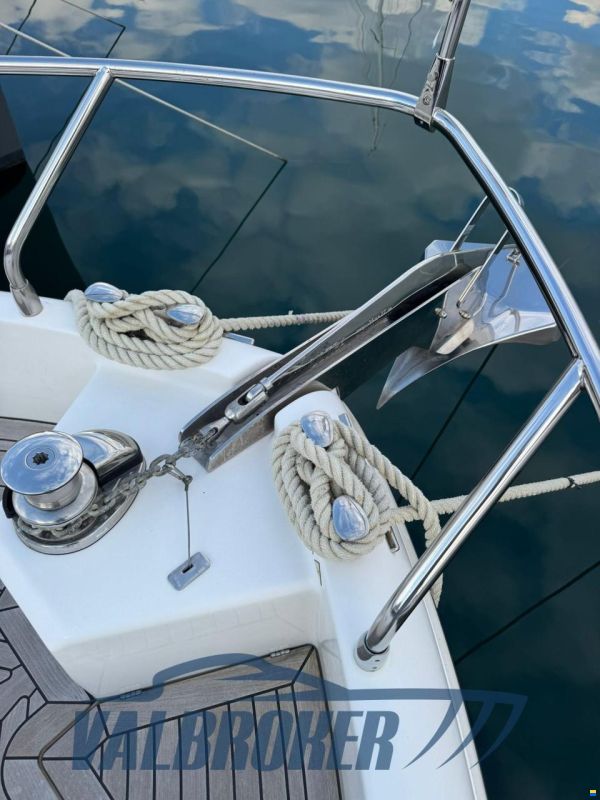 Absolute Navetta 52