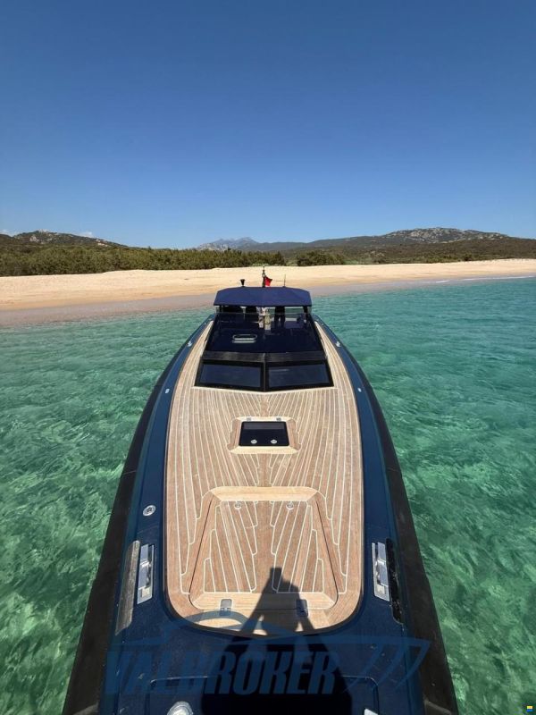 Wally Tender 47