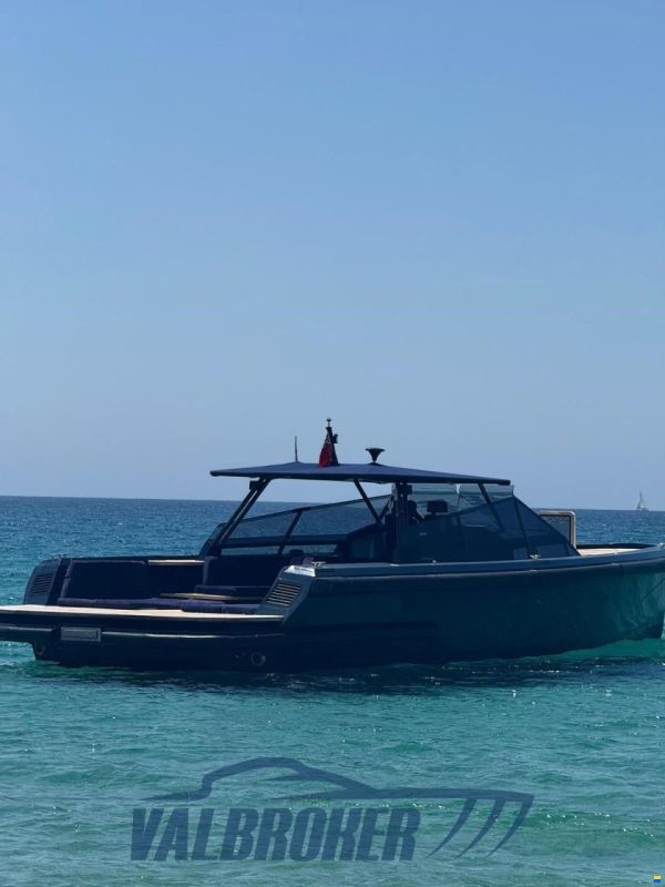 Wally Tender 47
