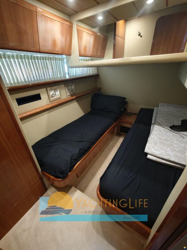 Ferretti 530