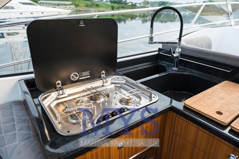 Marex 360 Cabriolet Cruiser