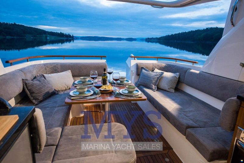 Marex 360 Cabriolet Cruiser