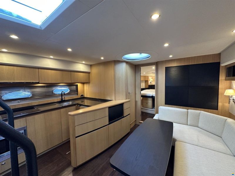 Princess V56