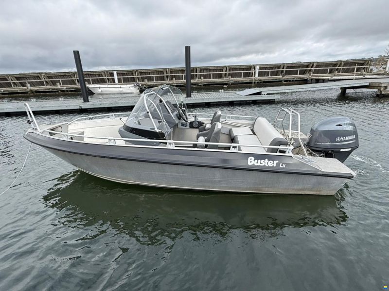 Buster LX