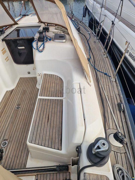 Dufour 40 PERFORMANCE