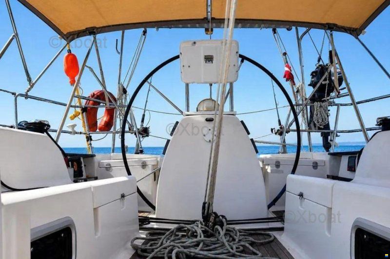 Dufour 40 PERFORMANCE