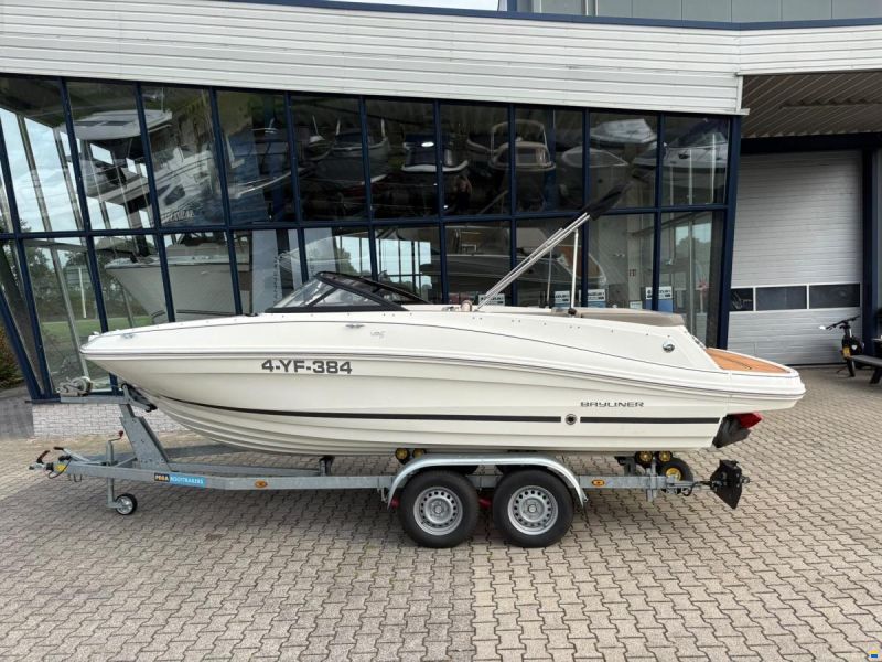 Bayliner VR5