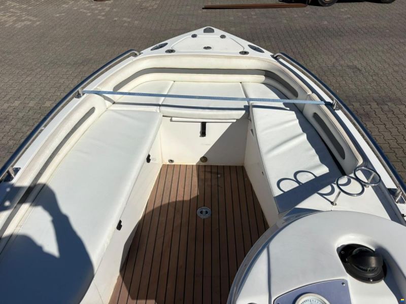 Novurania Custom Line 600