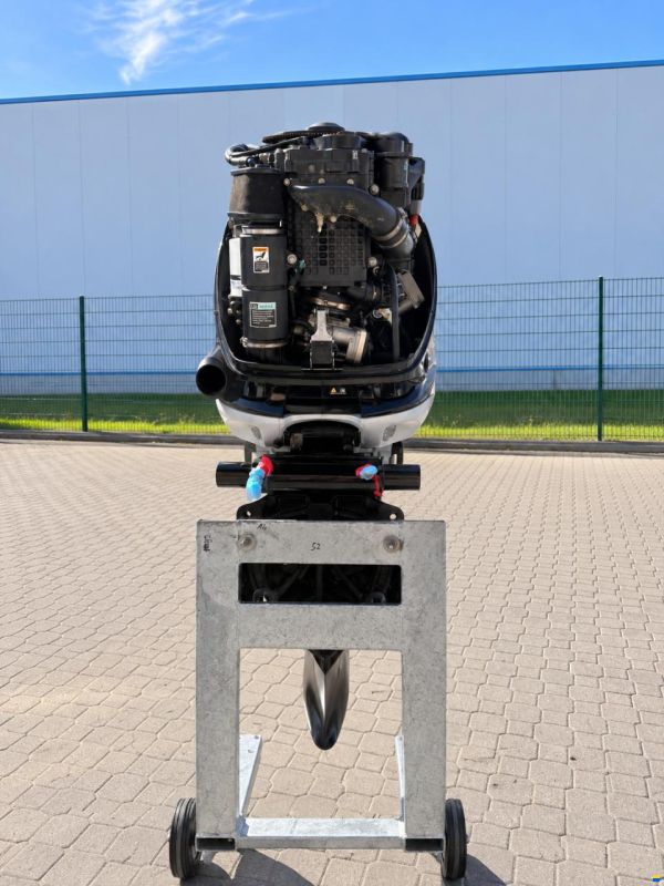 Mercury F300 XL Verado AMS DTS