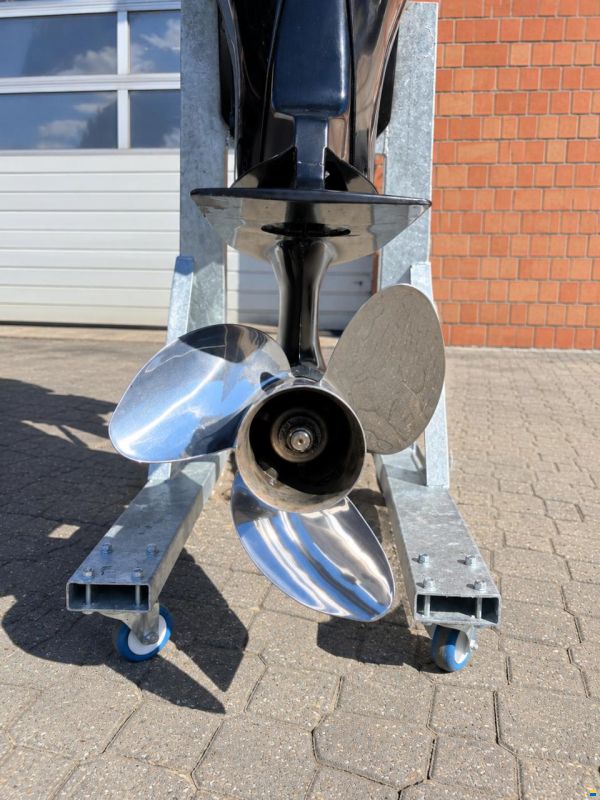 Mercury F300 XL Verado AMS DTS