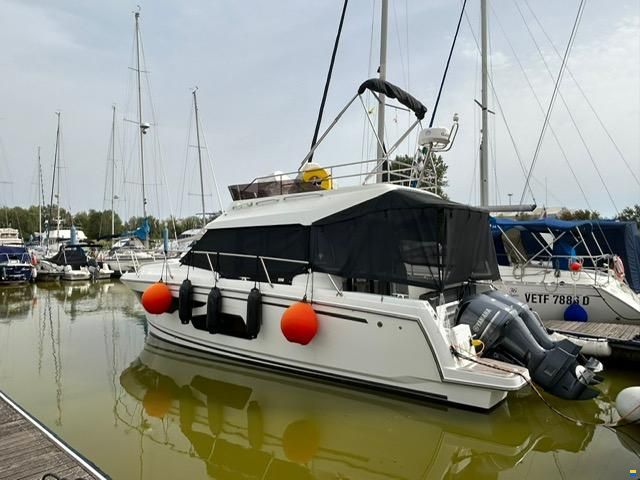 Jeanneau Merry Fisher 1095 FLY