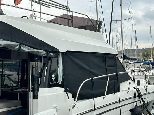 Jeanneau Merry Fisher 1095 FLY