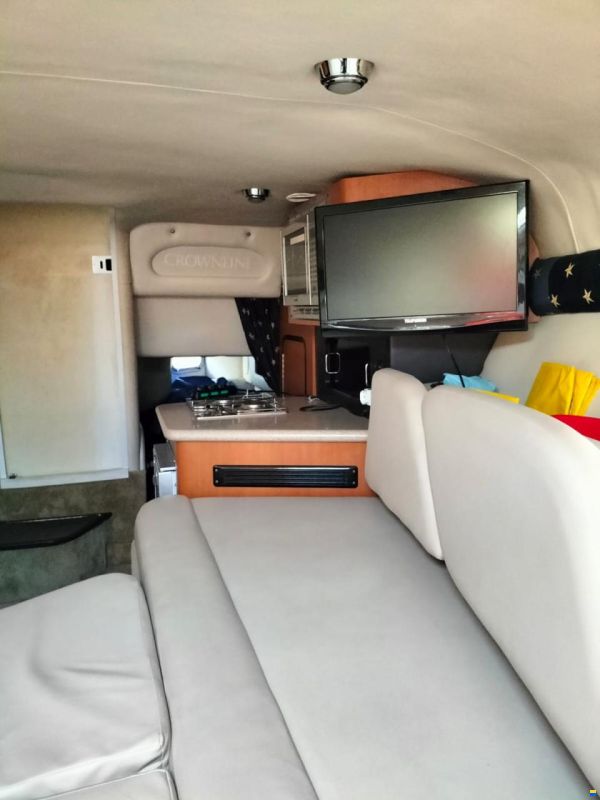 Crownline 315 SCR