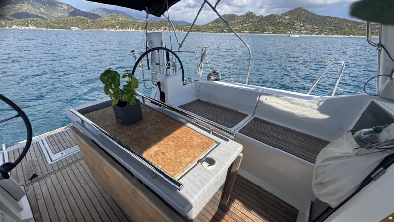 Beneteau Oceanis 41.1