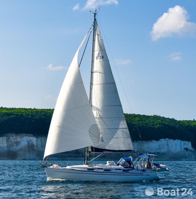 Bavaria 38-3 neuwertig ausgerüstet