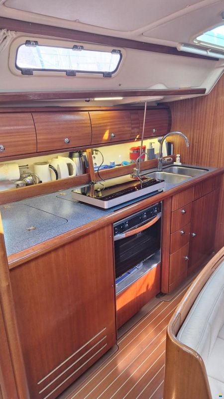 Bavaria 38-3 neuwertig ausgerüstet