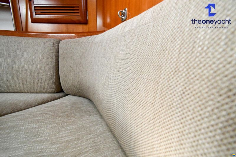 Beneteau Oceanis Clipper 393