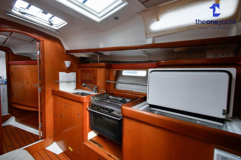 Beneteau Oceanis Clipper 393