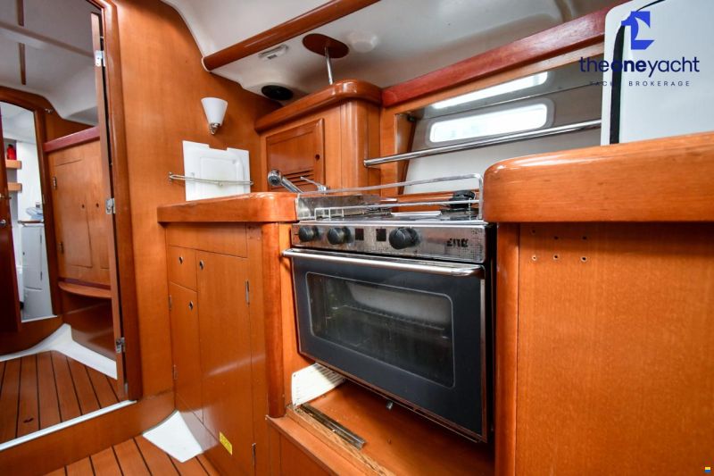 Beneteau Oceanis Clipper 393