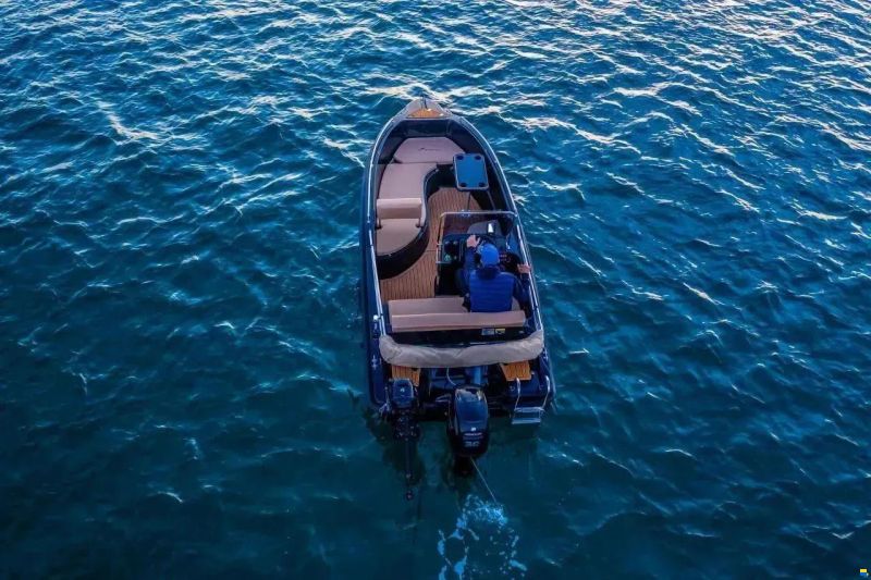 Nireus 490 Konsole