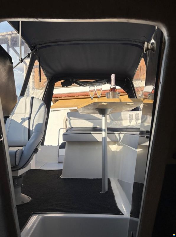 Bayliner 2651 Ciera Sunbridge
