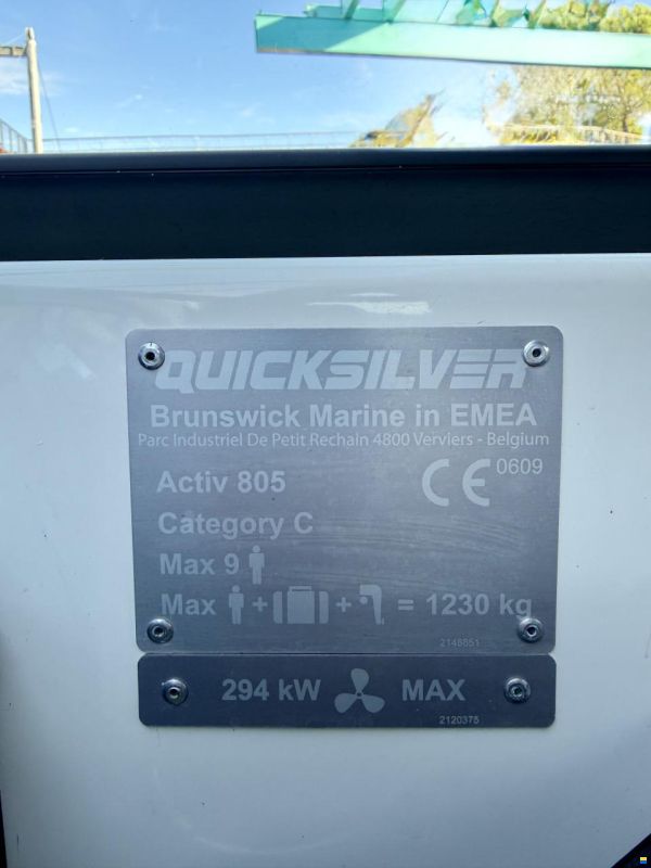 Quicksilver Activ 805 Cruiser