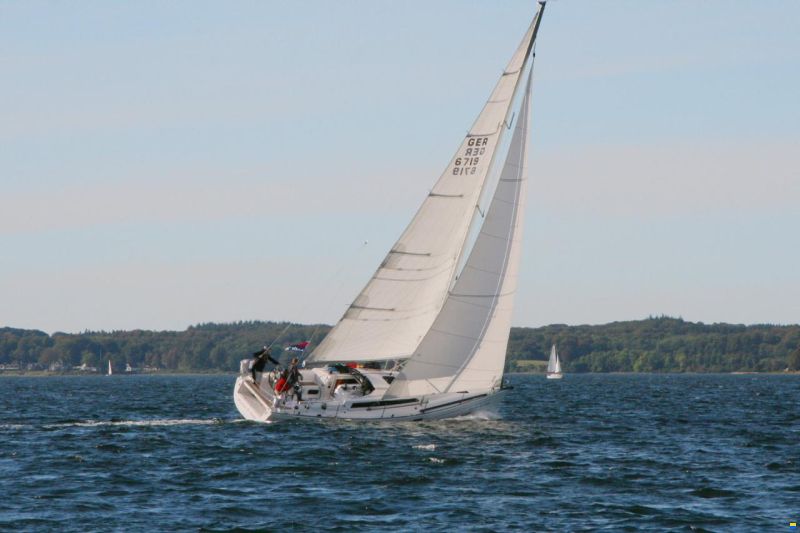 Salona 38 Performance