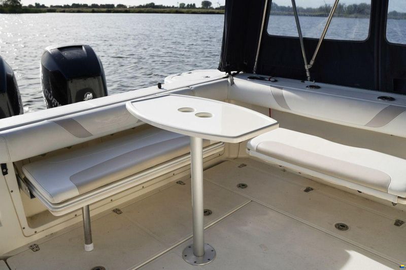 Boston Whaler 285 Conquest