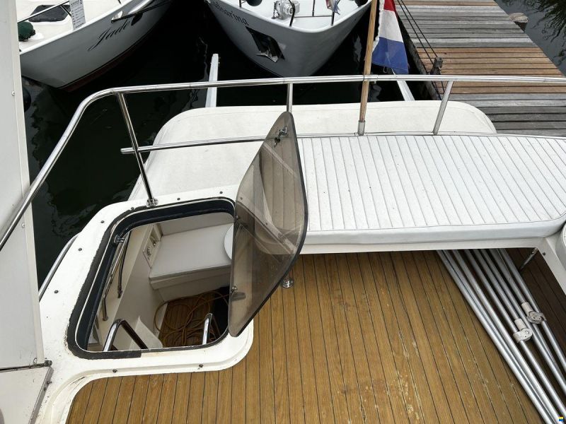 Princess 385
