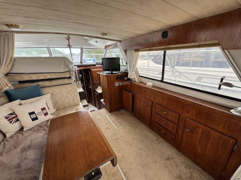 Fairline 40\r