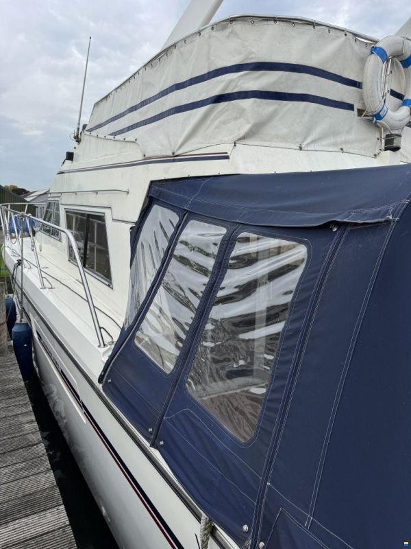 Fairline 40\r