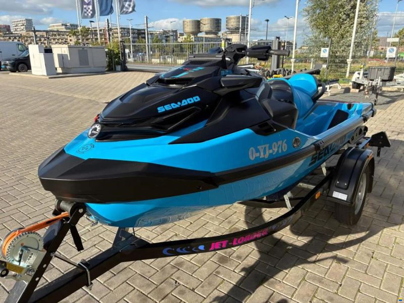 Sea-Doo RXT-X RS 325