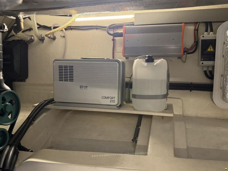 Marex 375 - 2 x Volvo Penta mit Joystick/
