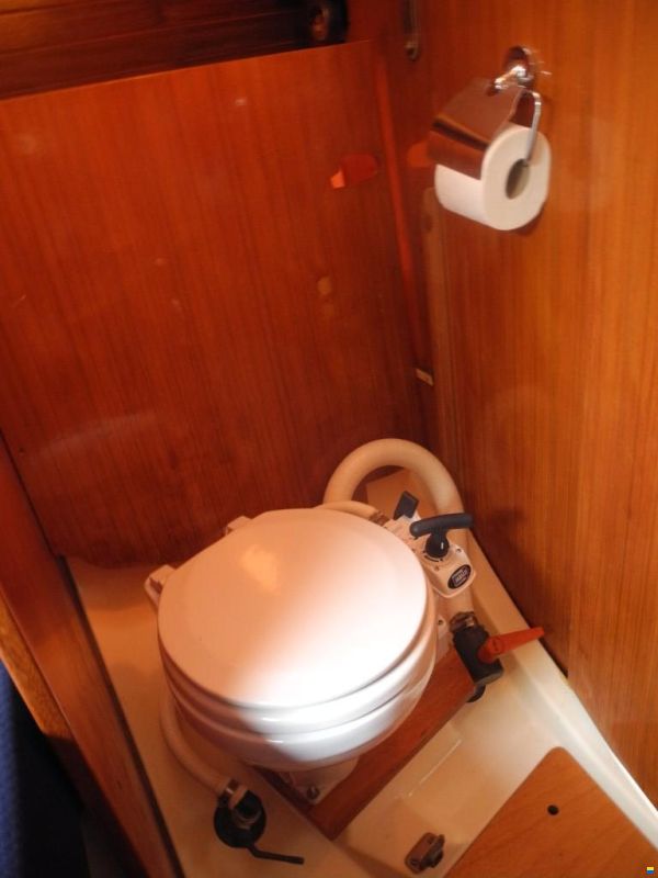 Dufour 2800
