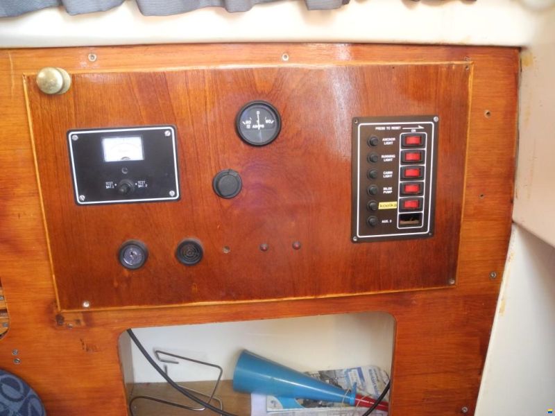 Dufour 2800