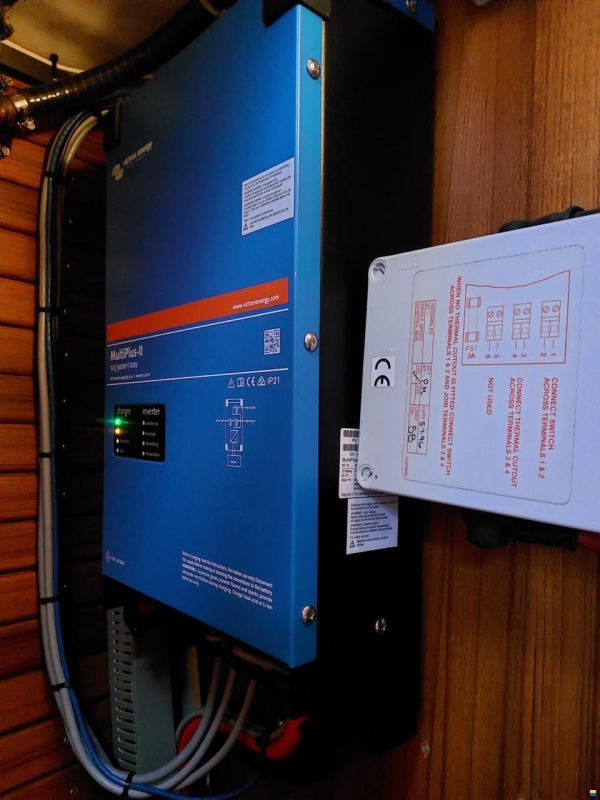 Hallberg-Rassy 42F MKII