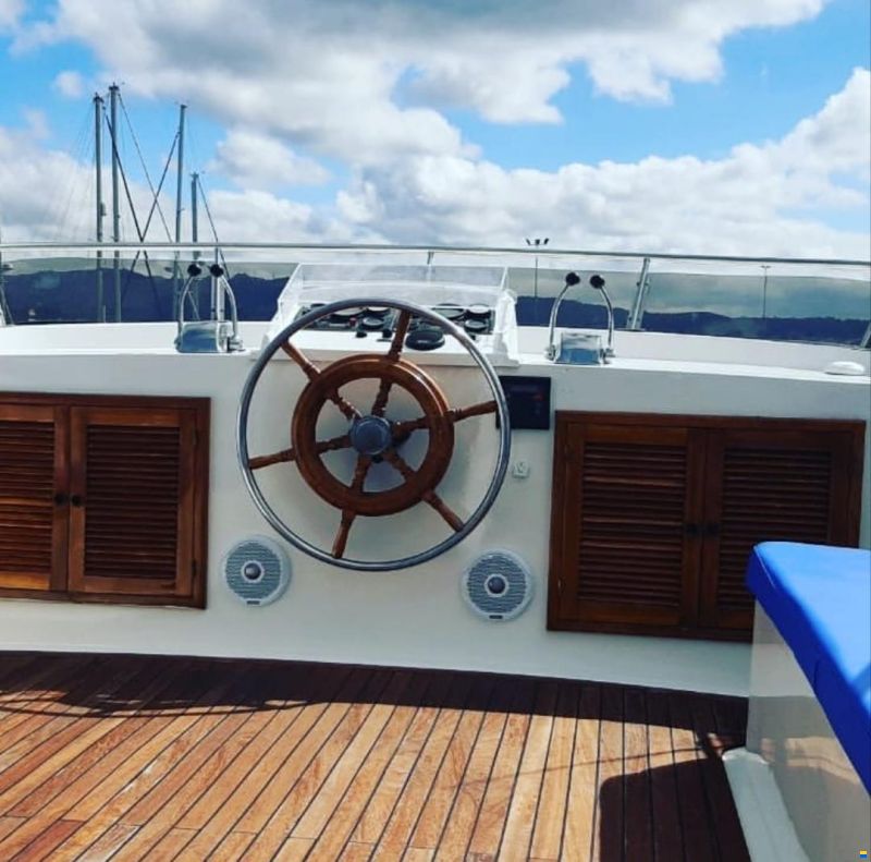 Grand Banks Trawler