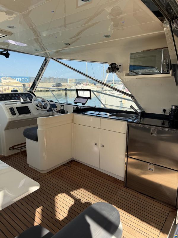 Fairline Targa 42