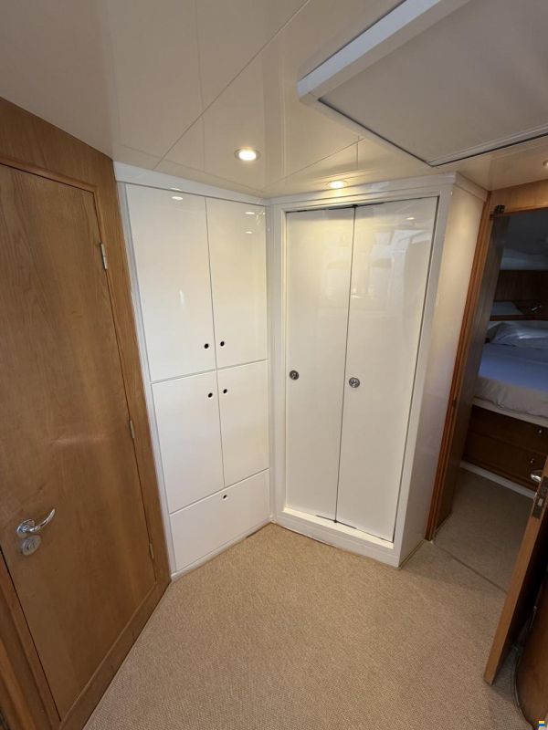 Fairline Targa 42