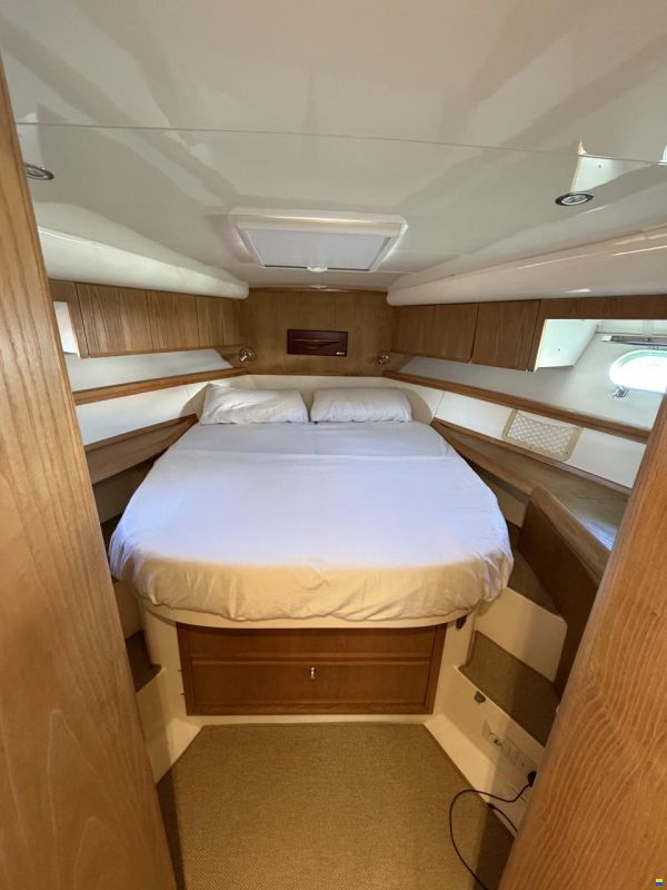 Fairline Targa 42