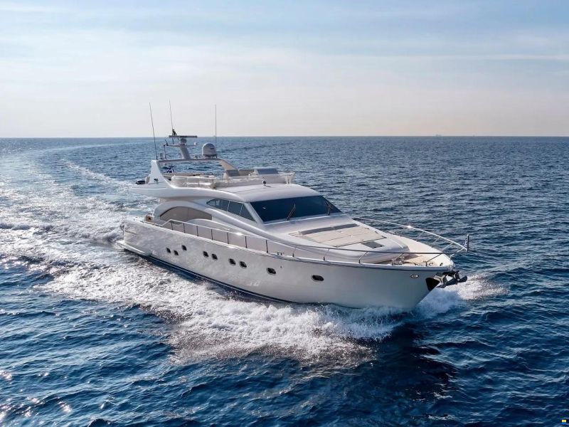 Ferretti 68