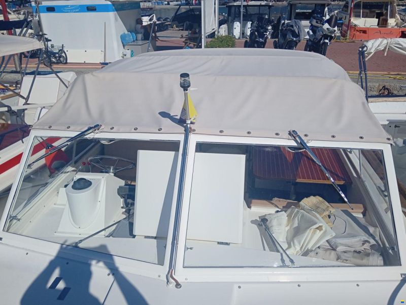 Bertram Moppie 28
