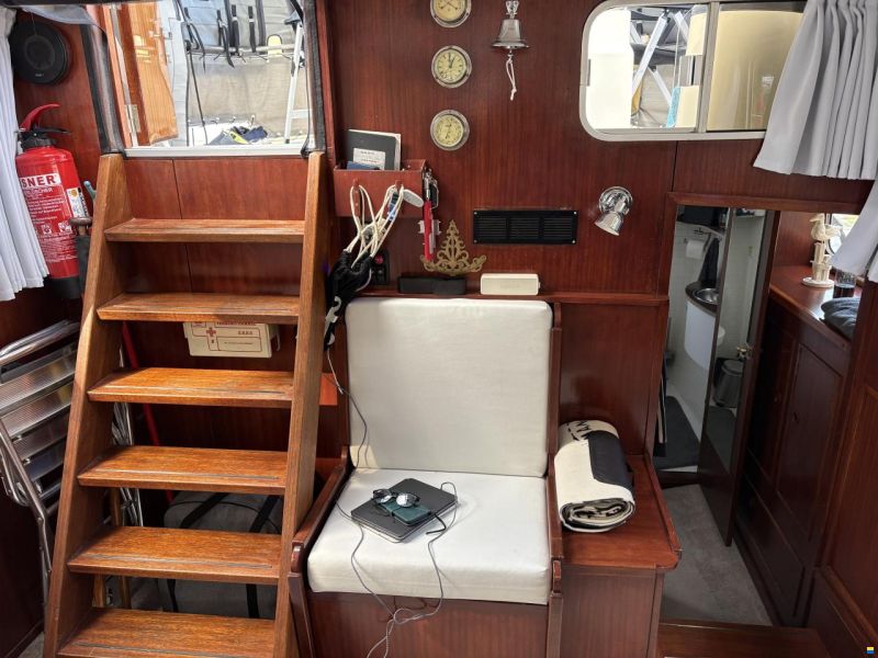 Super Caravelle 37